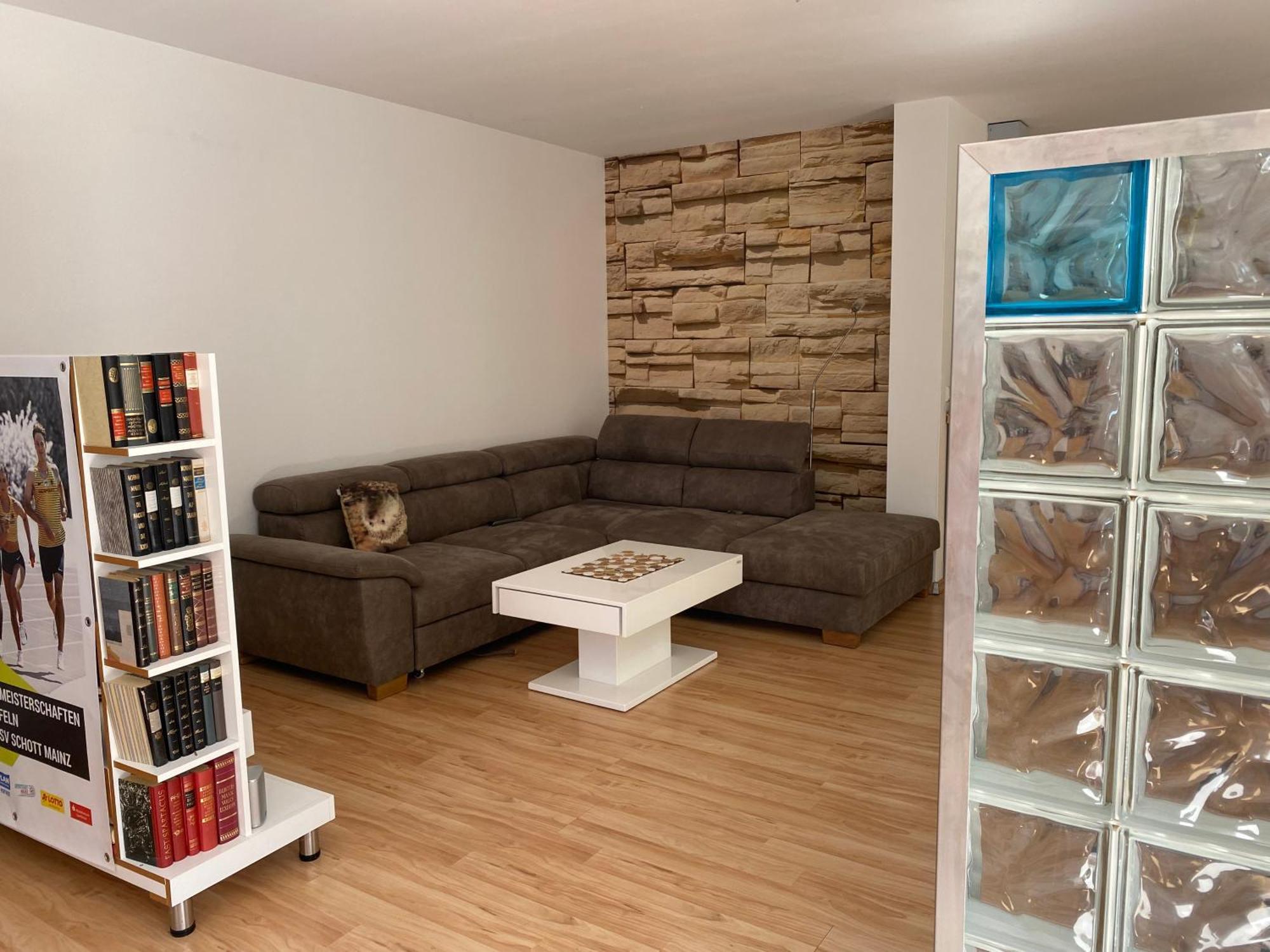 Ferienwohnung An Den Weinbergen Essenheim Ngoại thất bức ảnh